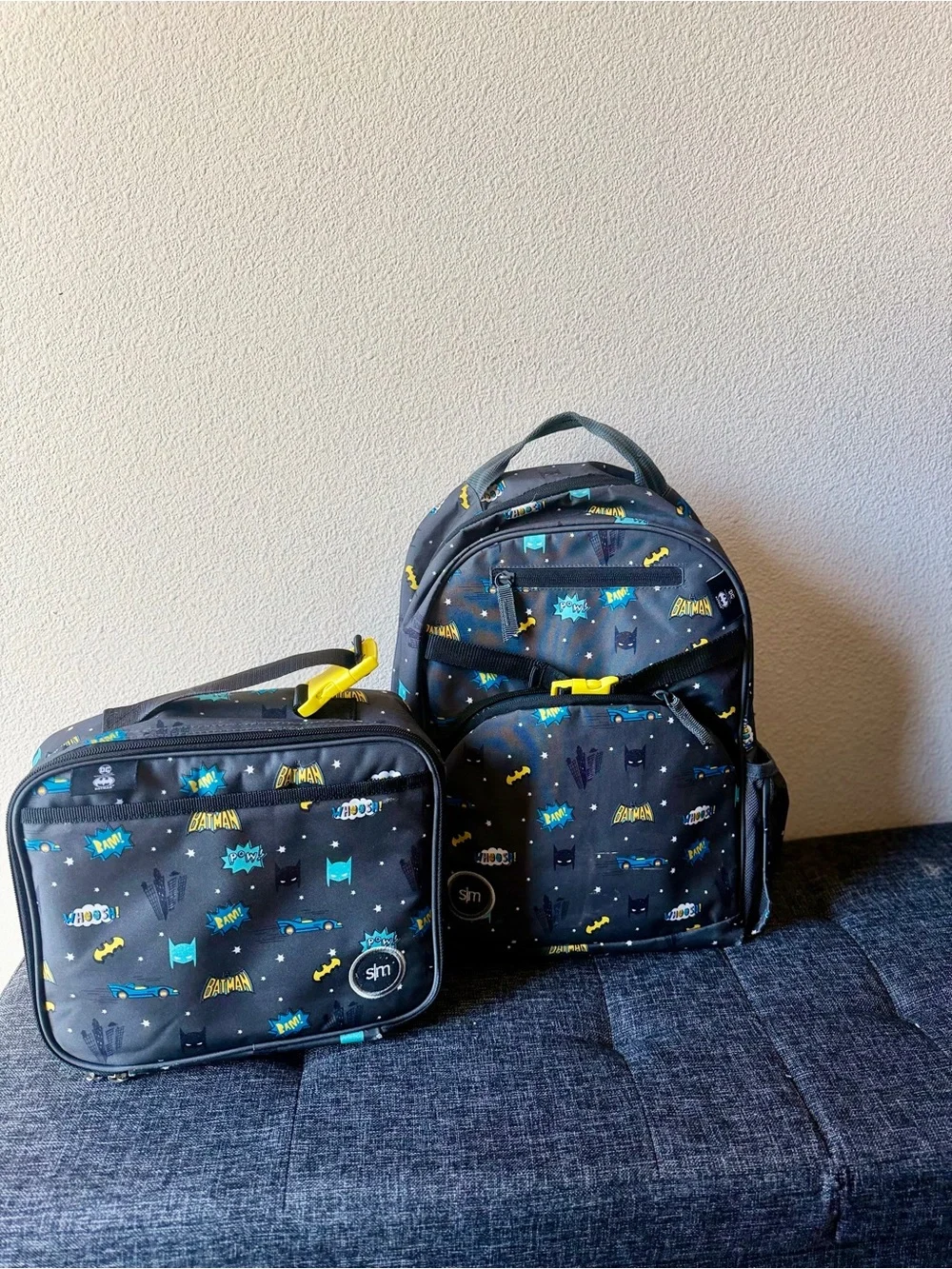 Simple Modern Kids Batman Lunch Bag and Backpack Set - medium size